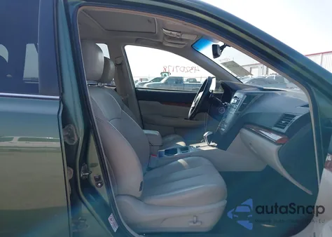 2011 Subaru Outback 2.5I Limited из США, поврежденный, VIN 4S4BRCKC8B3414423